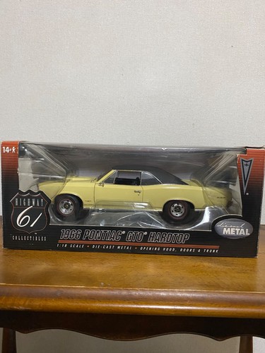 Highway 1966 pontiac - highway,