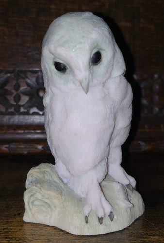 Vintage barn owl figurine - vintage,