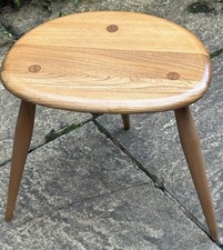 STUNNING  SMALL SIZE ERCOL PEBBLE COFFEE TABLE VERY CLEAN CONDITION
