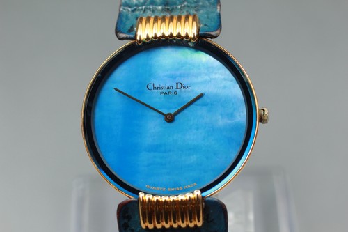 Near mint christian - mint],