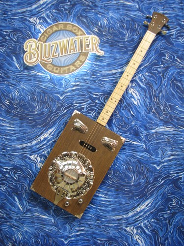 Bluzwater starburst cigar - starburst, box