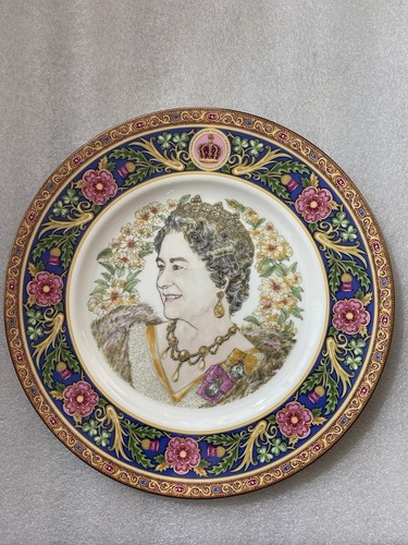 Coalport her majesty - coalport,