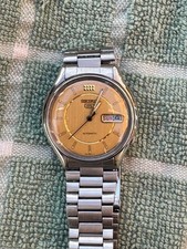 Vintage Seiko Automatic  Watch With Golen Dial - Day & Date