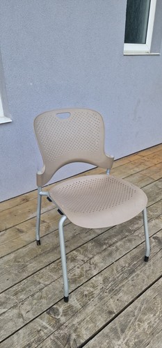 Herman miller caper office - herman,