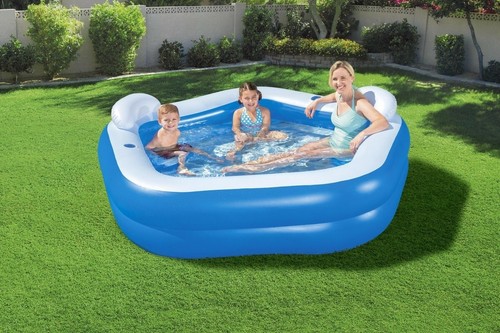 Swimming paddling pool - swimming/paddling,