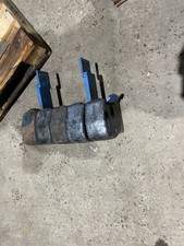 Front weight bracket + 5 x 14kg weights X Ford 1710 4wd compact tractor £220+VAT