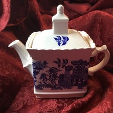 Sadler 1 Pint Teapot Willow