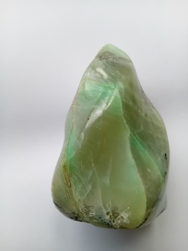 Garnierite green moonstone - green,