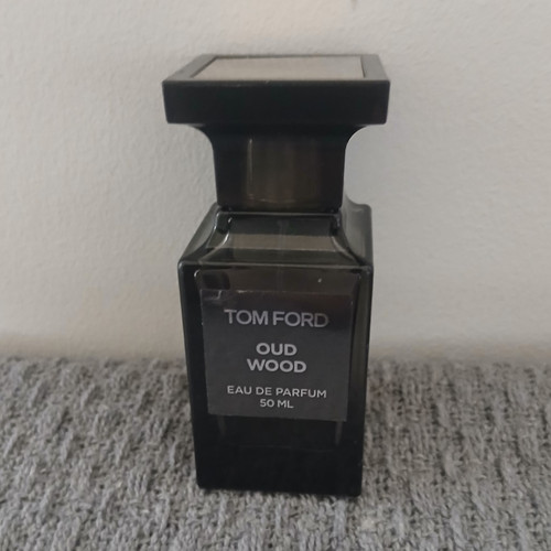 Tom ford oud wood eau - ford,