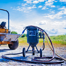 XDEMO LARGE BLAST MACHINE