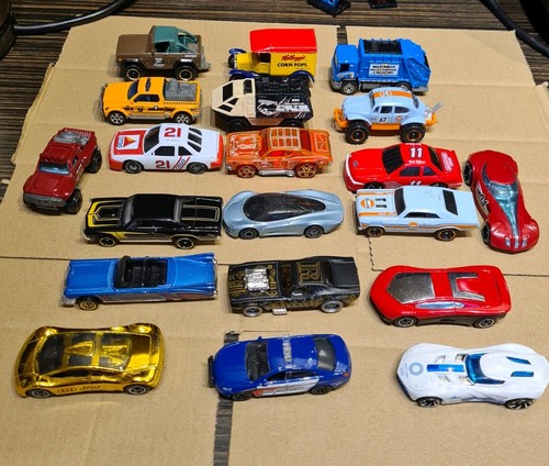 Hot wheels matchbox 64 - hot, 1/64