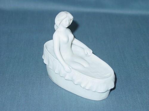 Bathing beauty naughty lady - bathing,