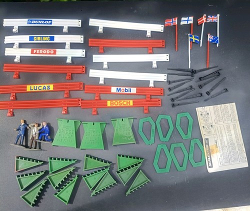 Vintage scalextric crash - scalextric,