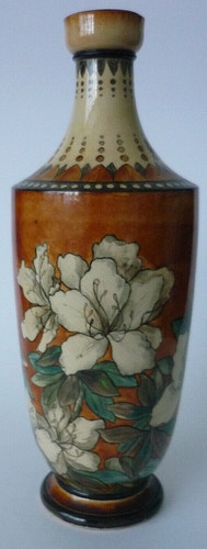 Doulton lambeth faience lily - lambeth,