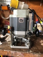 Elu 110v router. Pre owned in full working order