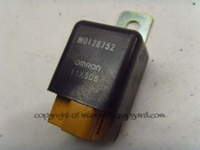 Mitsubishi Delica L300 2.5