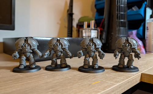 Warhammer horus heresy - warhammer,