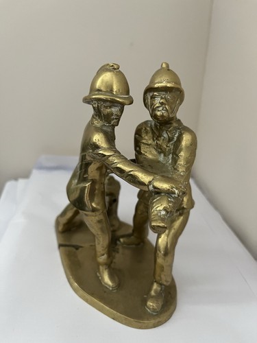 Heavy vintage english brass - vintage,