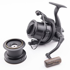 Fishing Reel Wychwood Riot 65S Carp 5+1 Bearing 5:1 Retrieve Ratio & Spare Spool
