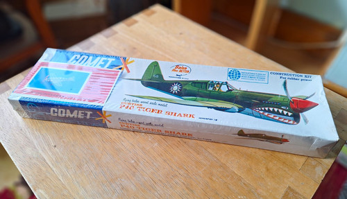 Comet curtiss tiger shark - p-40,