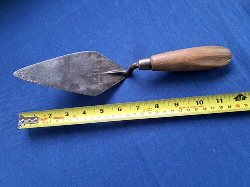 Vintage whs pointing - pointing, trowel