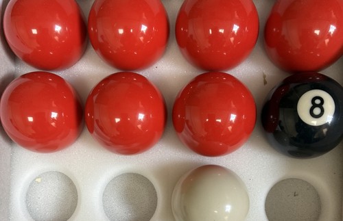 Demo pool balls - ,