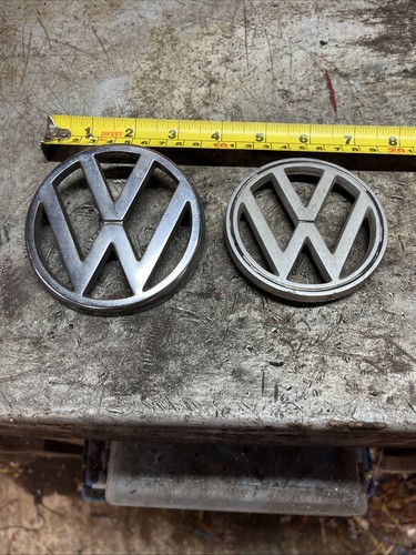 Badges - 2, vw