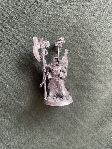 Forge world titan tech priest - forge,
