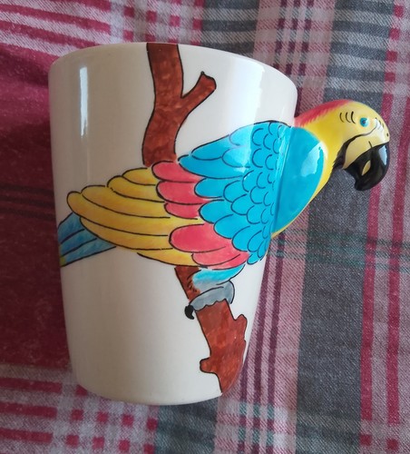 Parrot mug meelarp ceramics - parrot,