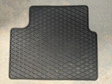 GENUINE VAUXHALL INSIGNIA REAR LH FLOOR MAT 32026161
