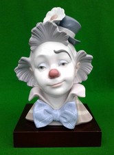 LLADRO - STAR STRUCK CLOWN ON BASE - 5610.