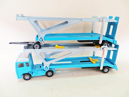 Corgi juniors volvo - corgi, two/twin