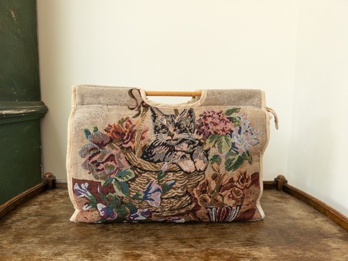 Vintage cat tapestry knitting - cat,