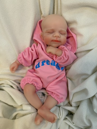 Reborn preemie asleep full - preemie,