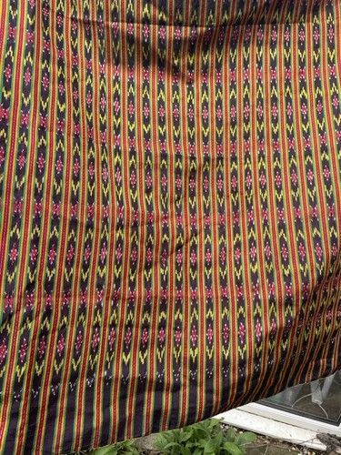 Vintage handwoven ikat ulos - handwoven, ikat?