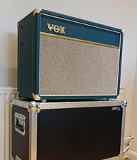 Vox AC15C1 & Case - Racing