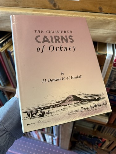 Chambered cairns orkney - of,