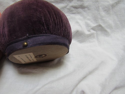 1905 antique b hat - t, carrier