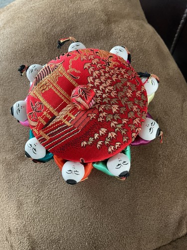Vintage oriental silk - oriental, pin