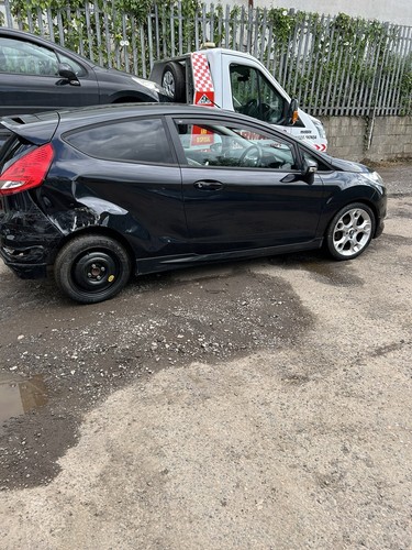 Breaking ford fiesta mk7 - ford,