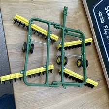 1/16 ERTL John Deere Die Cast Folding Disk Harrow