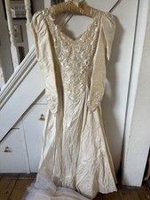 Vintage Cream Lace Ruffle Big Bow Wedding Dress Buttons Beaded Floral SEE DES TC