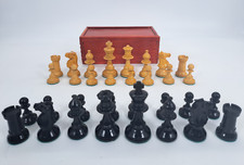 1920's 30's "Cavaliers Visses" Vintage Chess Set, France