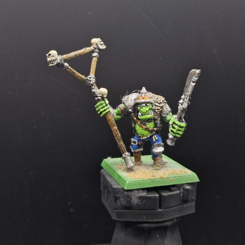 Well painted warhammer dogs - painted,