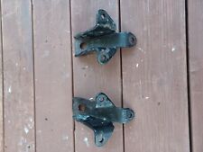 Mercruiser Pair of Engine mount brackets  from  V6 4.3LX engine 44364A1.