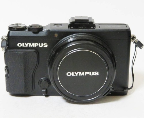 Olympus stylus black 12mp - xz-2,