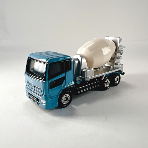 Tomica nissan diesel - no.53,
