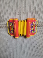The Wiggles Play Along Accordion Plays 8 Different songs 2004