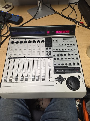 Mackie universal control pro - mackie,