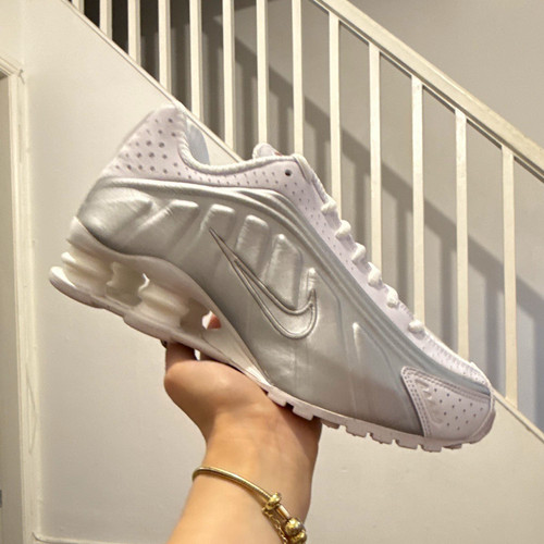 Nike shox women s - r4, women’s